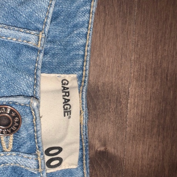 Garage ripped jean shorts - Picture 3 of 3